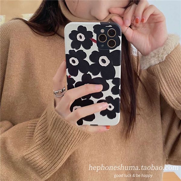 

12pro straight edge black flower for max case 11 xs 8plus relief 7 / xr