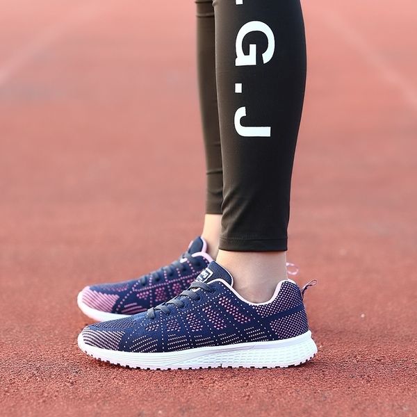 

women casual trainers basket fashion flat vulcanize shoes fly weave air mesh sneakers black white non slip footwear breathable 201105