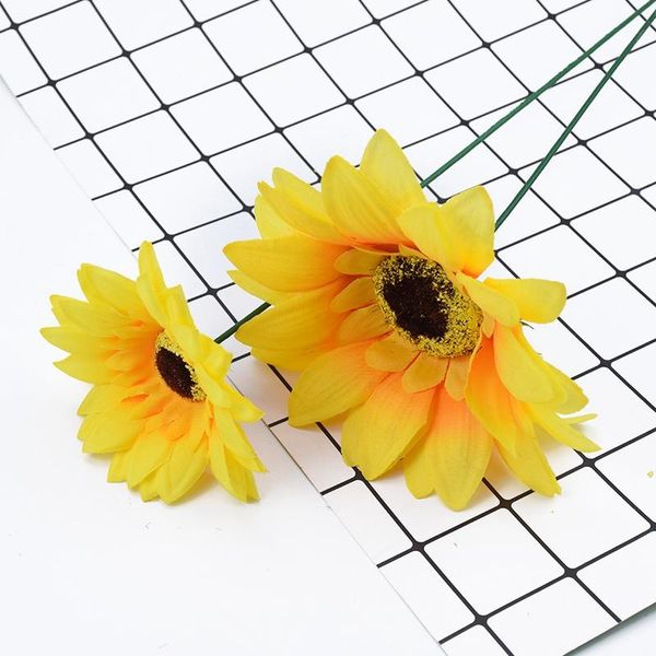

50pcs silk sunflower christmas wreath gifts diy home wedding decor accessories fake plastic gerbera artificial flowers candy box bbybtg