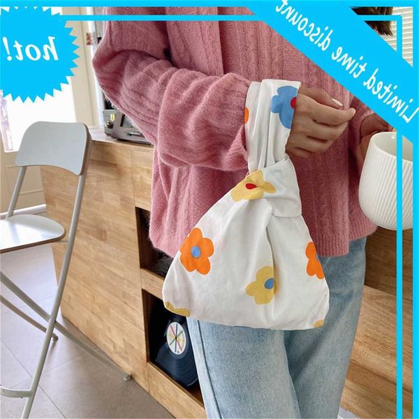 

st06 bronzing broken flower set japanese style hefeng wrist bag simple portable mobile phone key change