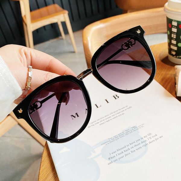 

sunglasses vintage round personality big frame fashion gorgeous colorful elegant eye protection sun glasses, White;black