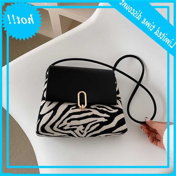 

women's 2020 korean new fashion printed small square autumn and winter texture chain one shoulder messenger bag