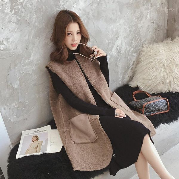 

lamb fur vest female autumn and winter korean loose versatile sleeveless jacket women long vest outside waistcoat warm f23411, Black;white