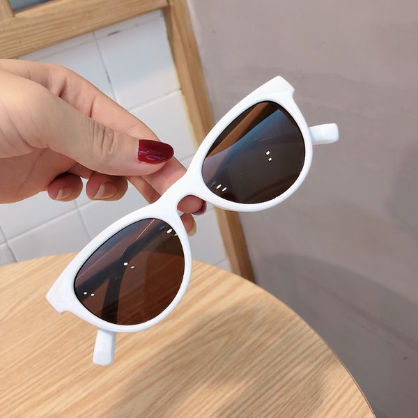 

белый хип-хоп женщина chaowa моделирования street фото юаней су фэн солнцезащитные очки мужской личности прохладно очки, White;black