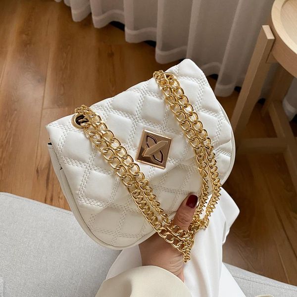 

2020 day clutch bag chunky gold chains retro crocodile clip women bag cloud under arm pleated shoulder clutch