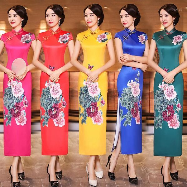 

5 color silk cheongsam dresses retro flower butterfly printing long qipao casual ladies chinese cheongsam dress 4xl1, Red