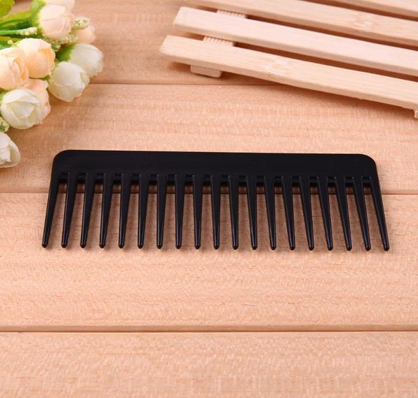 

black plastic wide teeth comb wavy hair styling d jllori rimmer, Silver