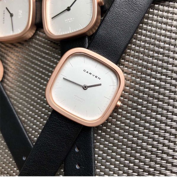 

red girl student leisure watch xiaozhongwang fashion belt watch girl simple small square watch girl, Slivery;brown