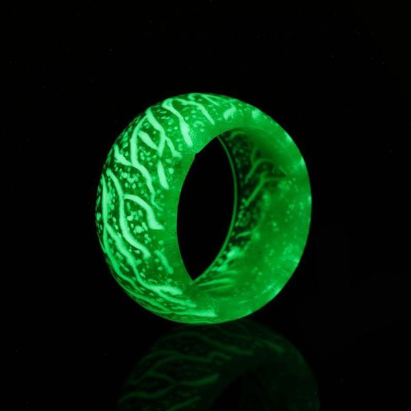

fashion colorful luminous silicone men fluorescent glowing rings jewelry glow in the dark finger ring women 2020 sale, Golden;silver
