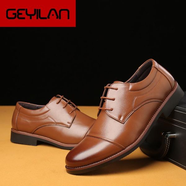 

мужчины платье обувь формальных бизнес работа мягких лаковой кожи заостренного toe для man мыжского оксфорда flats 2020 нового 988, Black