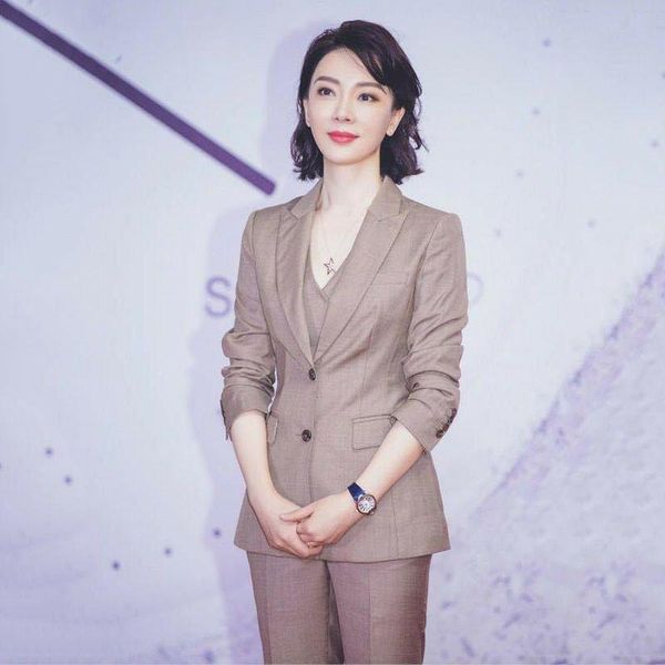 

women's two piece pants star chen shu stella in spring and autumn 2021, White