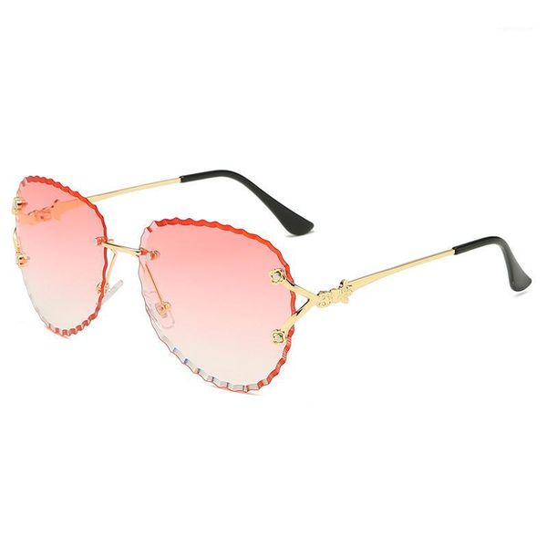 

2020 New Fashion Brand Designer Rimless Sunglasses Women Vintage Sexy Lady Cutting Lens Wave Frame Sun Glasses For Female UV4001, White;black