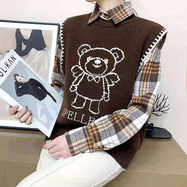 

2021 new loose fitting outside bear knitted waistcoat, lazy wind in spring, women's sweater is versatile, White