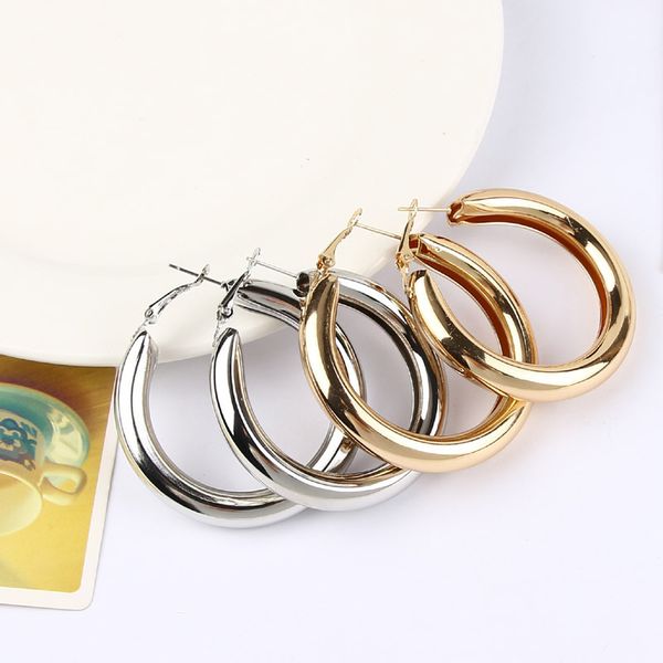 

hoop earrings women love statement fashion designer jewelry unusual small female vintage club style circle earrings for ladies, Golden;silver