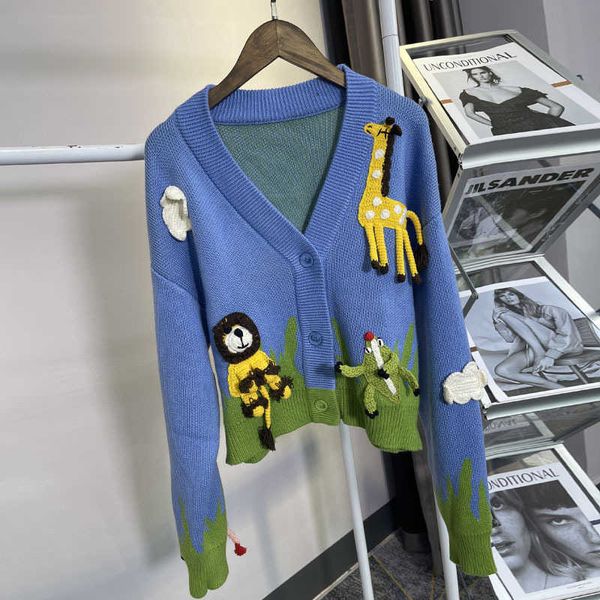 

2021 autumn and winter new sweater heavy industry doll little lion korean knitted cardigan women's wool coat, White