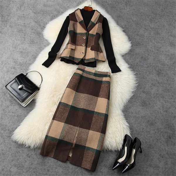 

women's tracksuits autumn winter 3 piece suit women turn down collar plaid woolen vest knitting pullover and skirt matching set vintage, Gray
