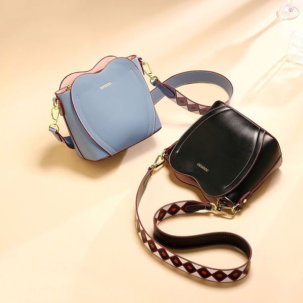 

hbp women loving heart wide shoulder straps single shouder bag handbags purse fashionable joker bucket bag d9519