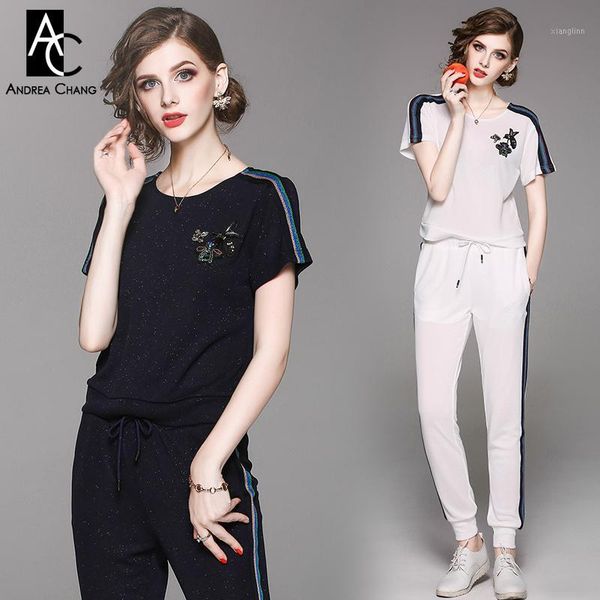 

spring summer woman clothing set butterfly pattern beaded chest blue strip side black white t-shirt + pants two-piece casual set1