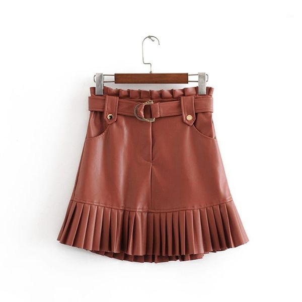 

new fashion trend of autumn women's wear in 2019 small pleated imitation leather mini-step cake skirt1, Black