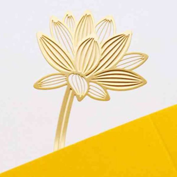 Artigos de papelaria coreano marcador de livro de metal requintado banhado a ouro clipe de livro oco criativo pendurado corda estilo planta WH0431