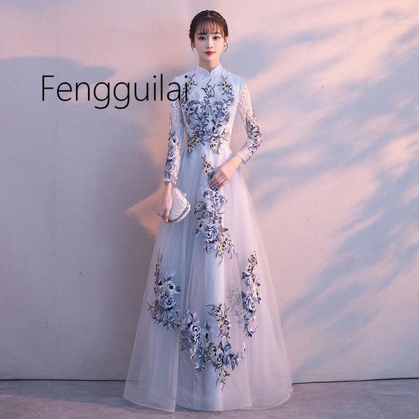 

2019 traditional embroidery floral cheongsam elegant half sleeve chinese women evening dress vintage oriental bride wedding qipa1, Red