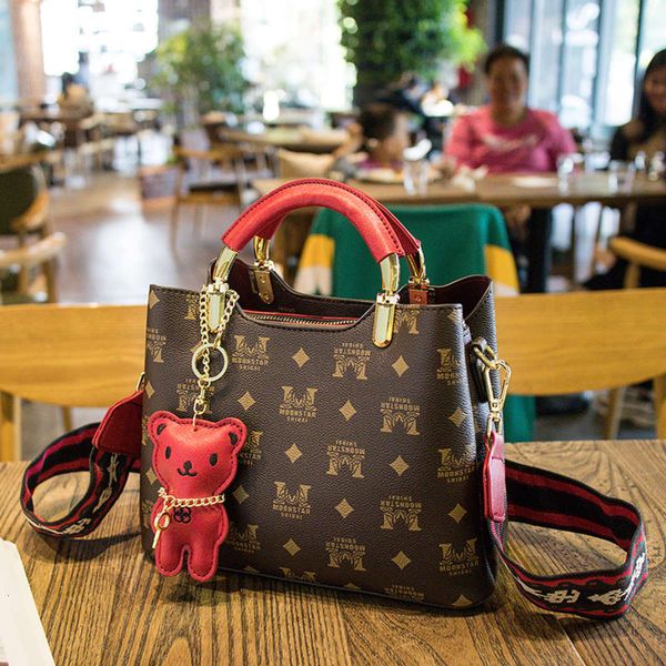 

luxurys designers women's 2021 new real leather single shoulder messenger handbag korean fashion casual printed small square bag