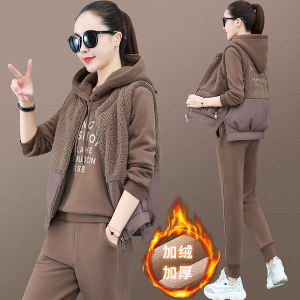 

plush sports suit women's autumn winter 2020 new fashion foreign style aging thickened sweater leisure three piece set, Gray
