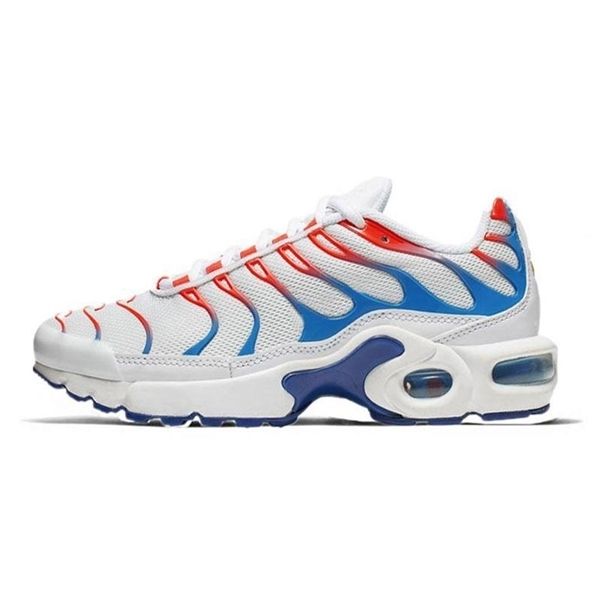 

2021 fashion outdoor men tn running shoes triple black white voltage purple black volt solar red deluxe sport mens trainers sneakers us 7-11