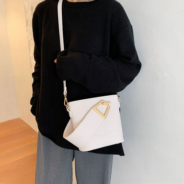 

gggrj stone single winter 2020 new fashion fashion women grain messenger with ins fall shoulder bag shoulder bag bucket rgkzk