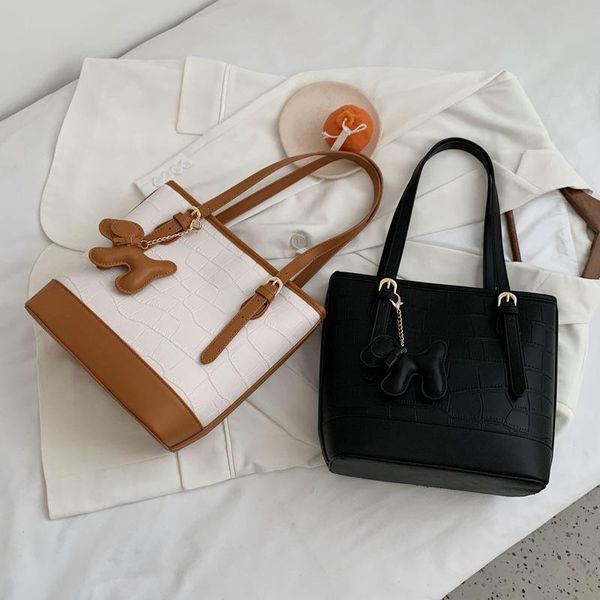 

fashion woven bag alligator vintage women's crossbody bags large capacity women pu leather crossbody bag 2020