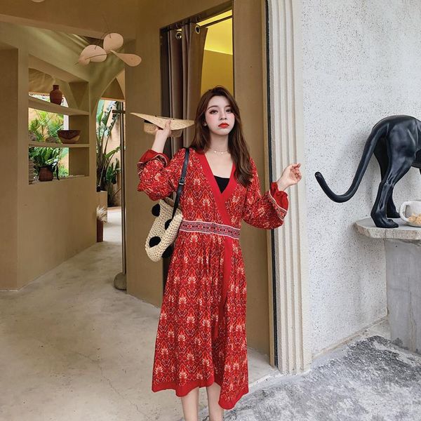 

thai film video nepal bohemia printing irregular lantern sleeve v-neck dress hem on holiday, Black;gray