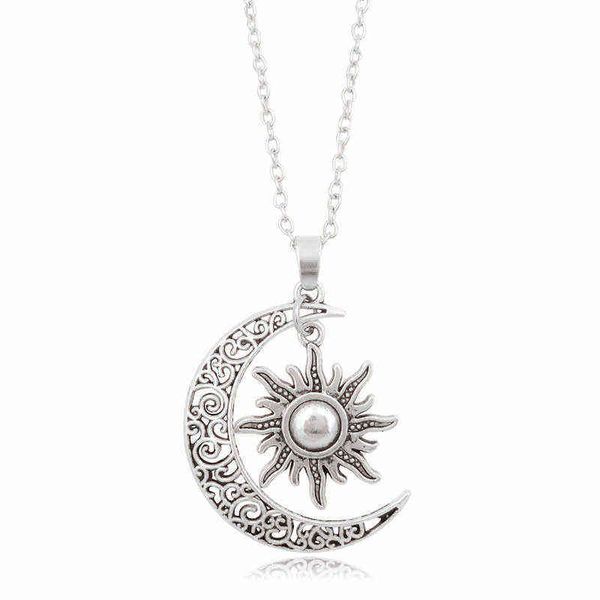 

trendy new vintage sun moon necklace silver color hollow crescent moon pendant chain necklace for women fashion jewelry gift g220310