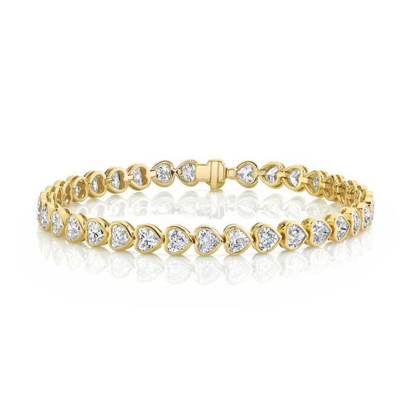 

2020 new arrived iced out bling 5a heart shape cubic zirconia charm tennis chian bracelet for women girl fashion wedding jewelry, Black
