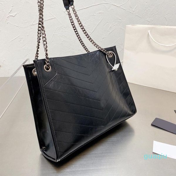 Sacola Clássica Sacola Mulheres Bolsa Preto Grande Capacidade Pacote Ombro Sacos Sacos Ímã Selo Genuine Leather Fashion