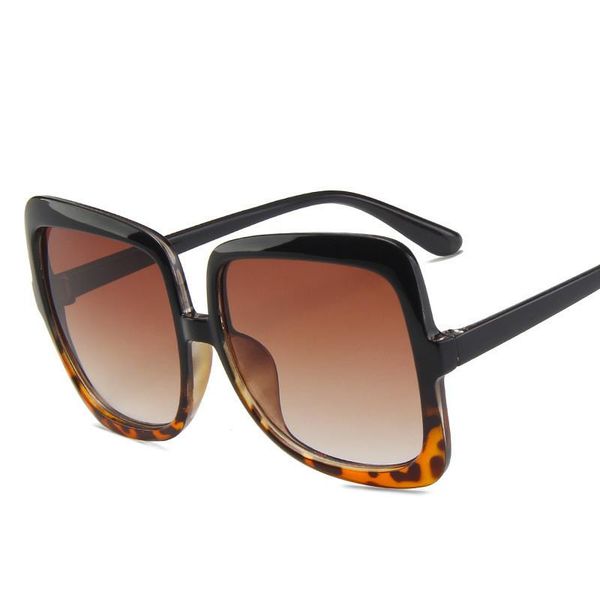 

мода пластиковые крупногабаритные солнцезащитные очки женщины марка дизайнер классический vintage sunglass женский большой кадр солнцезащитн, White;black