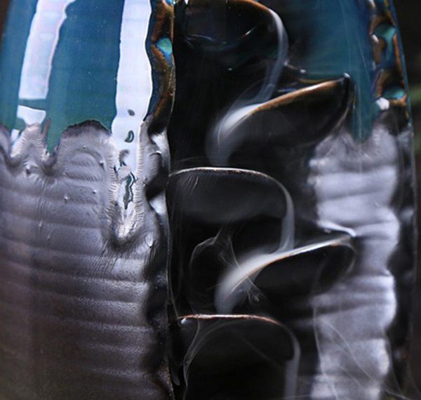 

vase pour incense burner, smoke flow long, inverted incense in qylgad powerstore2012