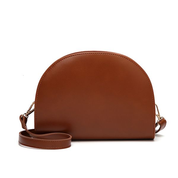 

luxurys designers half round saddle bag for women