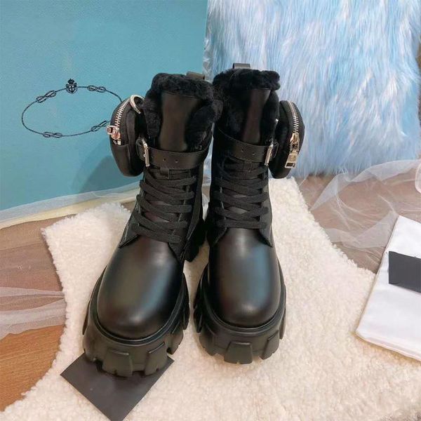 

winter new style pocket boots triangle metal belt buckle decoration platform women ankle boots leather wool motorcycle, Black