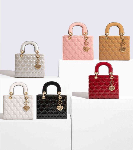 

shopping bags fashion trend leather all match one shoulder messenger women s large capacity hand held letter pendant diamond square 220309