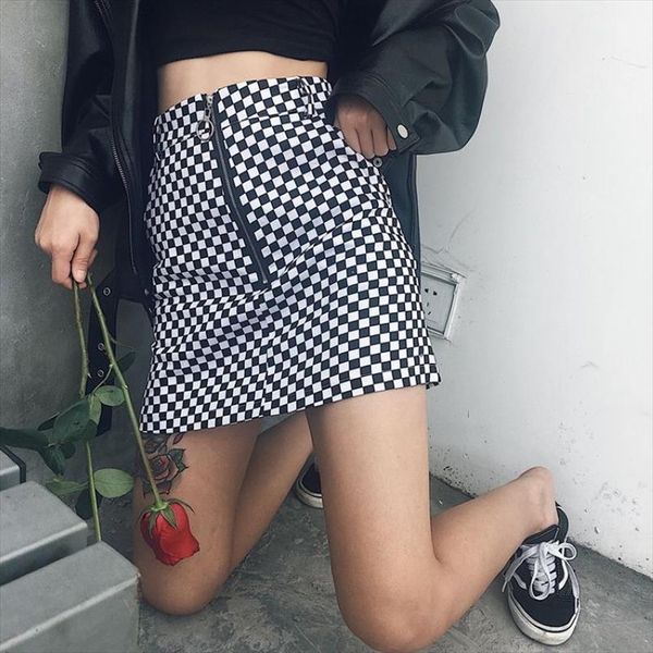 

women summer mini skirts black and white iron ring checkerboard plaid girl skirt drop shipping