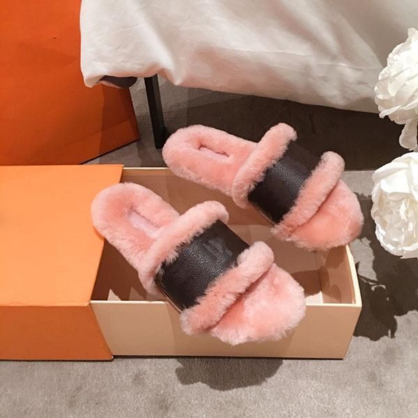 

2021 fashionable women's fur slippers with real wool real calfskin slide sandals winter warm boots with box, Black