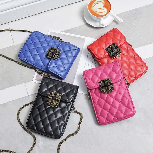 

luxurys designers mobile phone women's crossbar summer 2021 fresh mini change small xiangfeng lingge chain bag