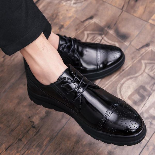 

мужчины обувь на открытом воздухе моды дышащая мужская обувь flats мужчины грубый башмак кожа классический оксфорд для свадьбы новая мода, Black