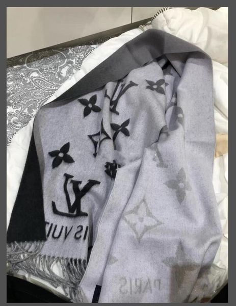 

fahsion style spring summer women's bright gold yarn-dyed scarf shawl autumn soft scarf lo̴uis v̴uitton for women long scarve, Blue;gray
