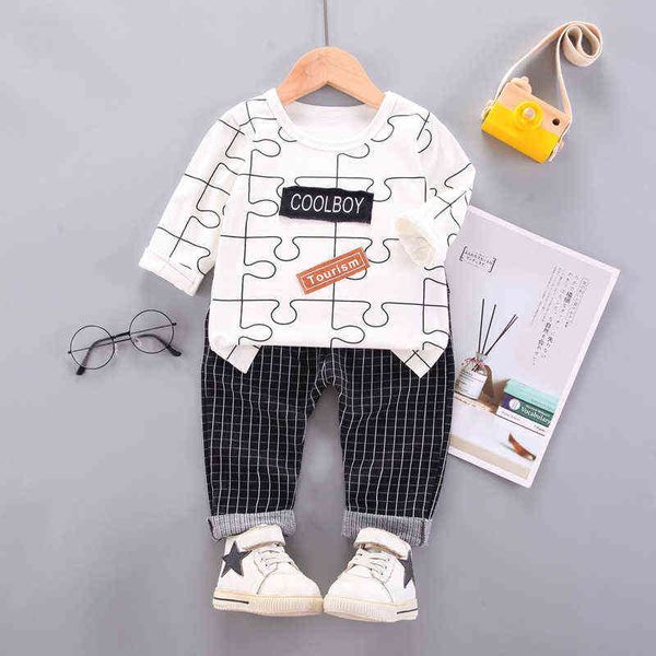 

autumn children's clothing for boys baby long-sleeved t-shirt pants 2 pieces geometric puzzle striped pants 0-4 years old g220310, White