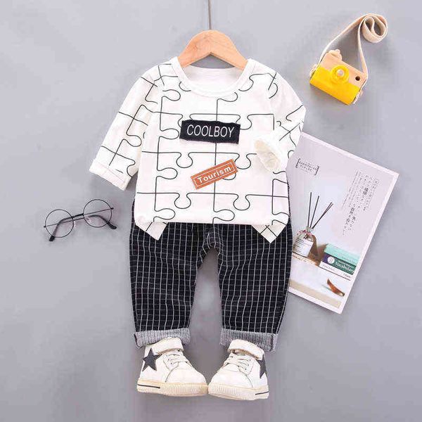 Herbst kinder Kleidung Für Jungen Baby Lange-ärmeln T-shirt Hosen 2 Stück Geometrische Puzzle Top Gestreiften Hosen 0-4 jahre Alt G220310