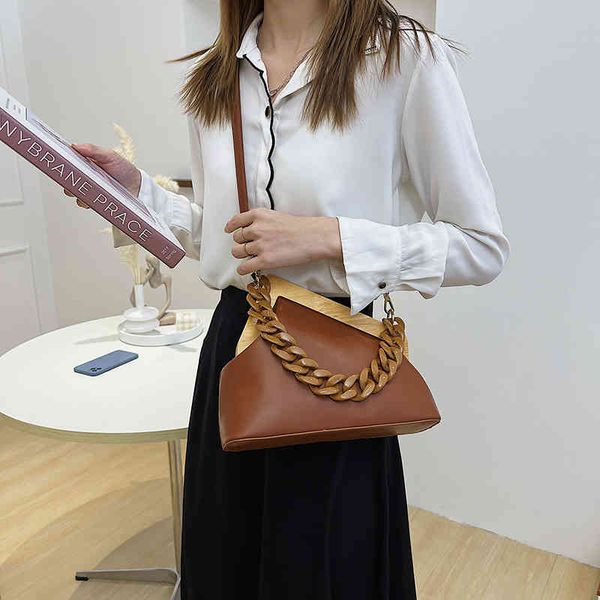 

luxury designer messenger bag handbag portable dinner chain armpit