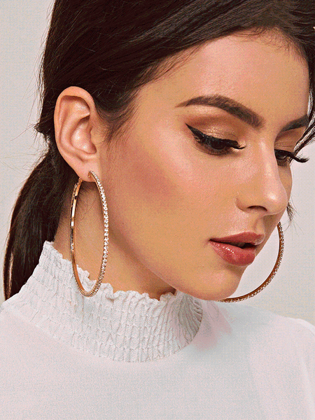 

2021 New Luxury Cubic Zirconia Pendant Earrings Woman High Fashion Crystal Korean Earrings Asymmetrical Gift Jewelry for Girls, Silver
