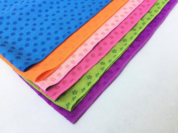

fabric for yoga size 72" long 62cm in width 2mm thickness towel
