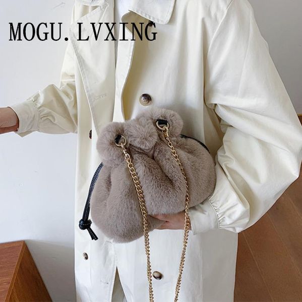 

designer fashion handbag 2020 autumn and winter new beam mouth drawstring plush bag messenger bag take fashion hair female b